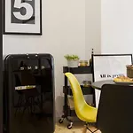 Yellow U - Pantone Chiado Studio